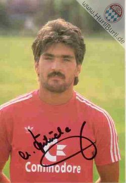 Tütüneker, Ugur